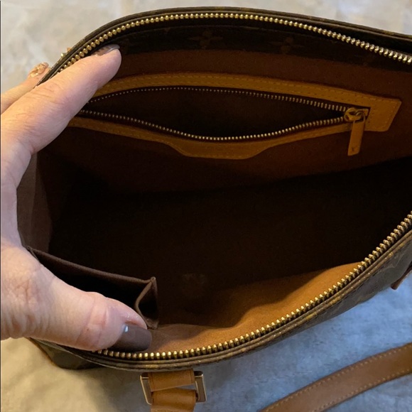 SOLD Authentic Louis Vuitton handbag - Picture 5 of 13
